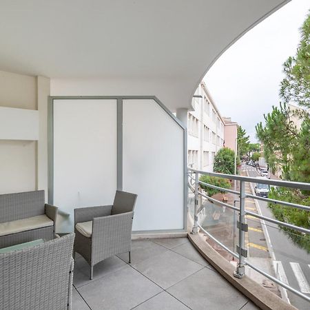 Le Printemps, Centre Juan Les Pins , 100M Des Plages, 70M De La Gare De Juan Les Pins Antibes Zewnętrze zdjęcie