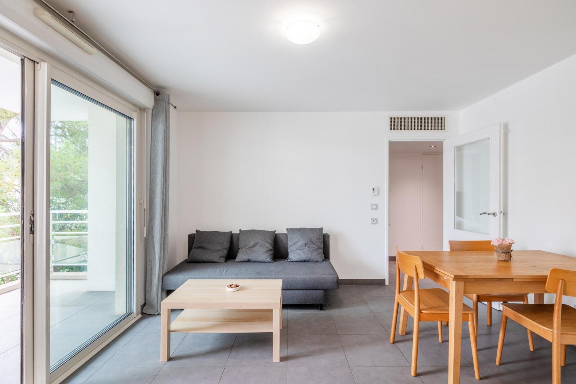 Le Printemps, Centre Juan Les Pins , 100M Des Plages, 70M De La Gare De Juan Les Pins Antibes Zewnętrze zdjęcie